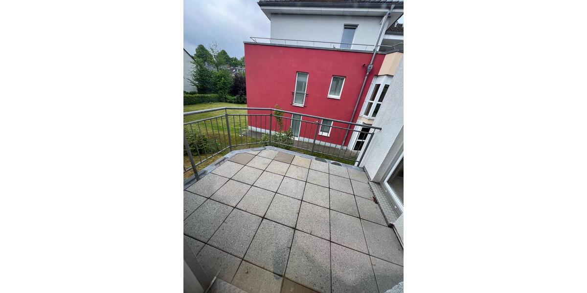 Etagenwohnung Hamburg Wandsbek - 3 Zimmer, 127 m&sup2;, 2.000&euro; | Angebot:26676805