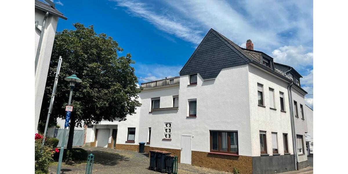 Doppelhaushälfte Polch - 6 Zimmer, 190 m&sup2;, 1.390&euro; | Angebot:25811596