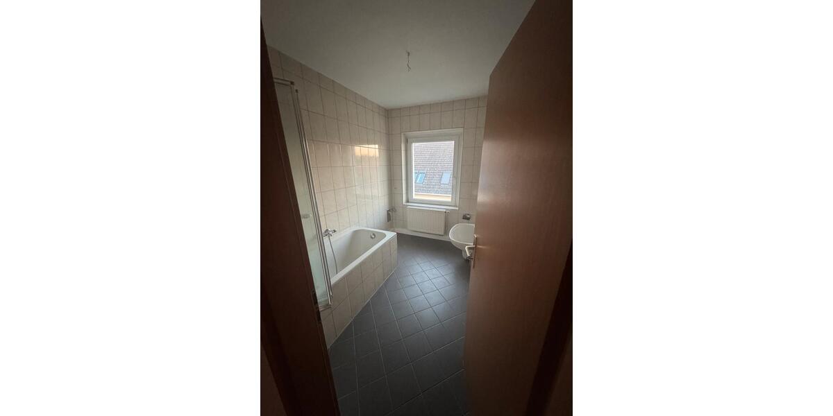 Etagenwohnung Elsterheide - 2 Zimmer, 50 m&sup2;, 250&euro; | Angebot:25552622