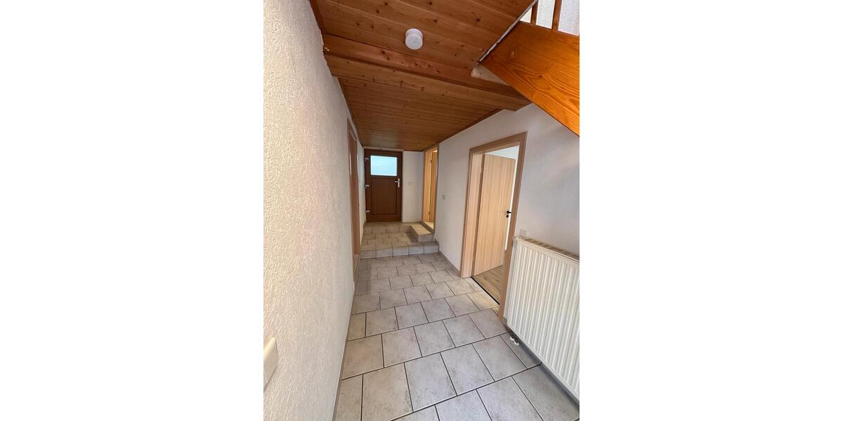 Reihenhaus Mönchsdeggingen - 4.5 Zimmer, 110 m&sup2;, 950&euro; | Angebot:26701440