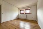 Dachgeschoßwohnung Lüneburg Ebensberg - 4 Zimmer, 105 m&sup2;, 1.450&euro; | Angebot:26282938