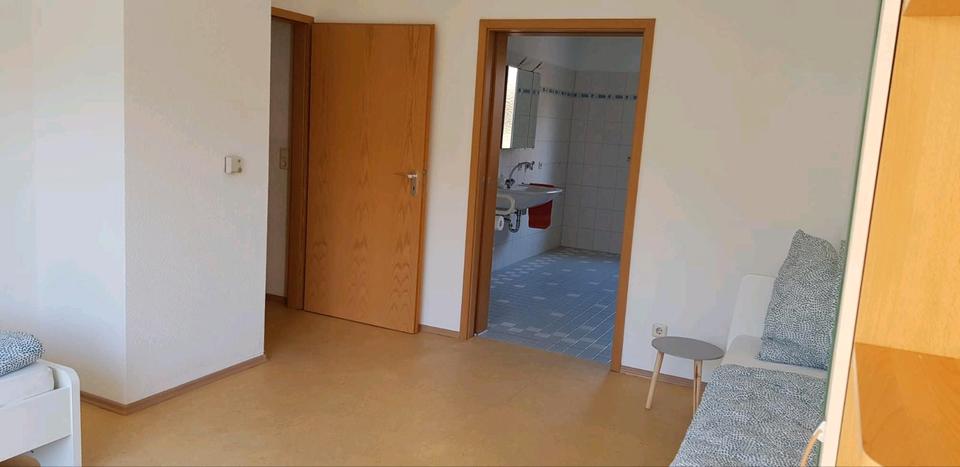 Etagenwohnung Zweibrücken - 2 Zimmer, 100 m&sup2;, 600&euro; | Angebot:24974270