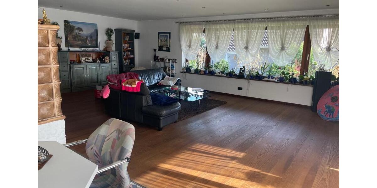 Erdgeschoßwohnung Schnaittach - 4 Zimmer, 166 m&sup2;, 1.400&euro; | Angebot:25283579