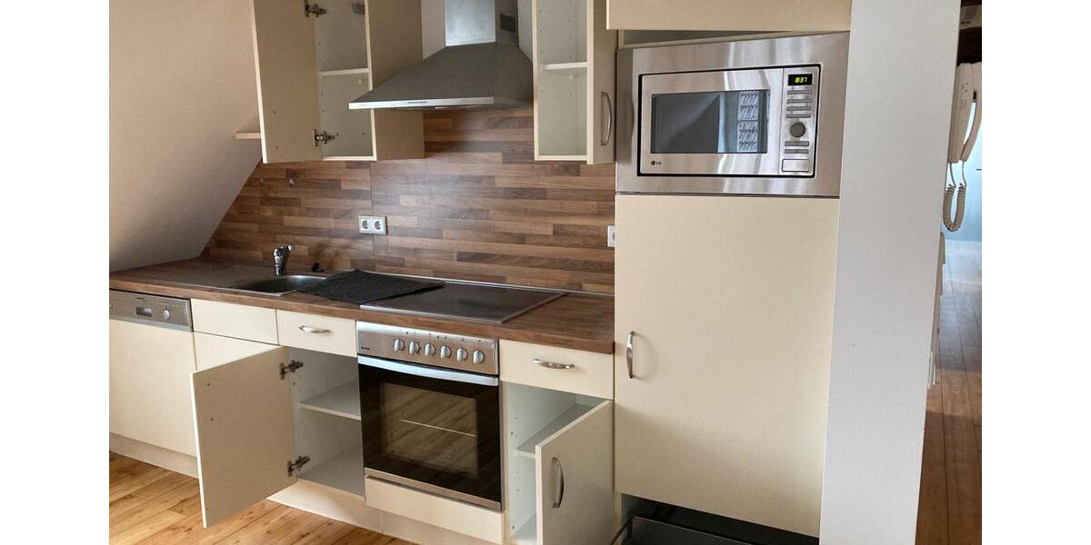Dachgeschoßwohnung Warstein - 5 Zimmer, 129 m&sup2;, 900&euro; | Angebot:26612574