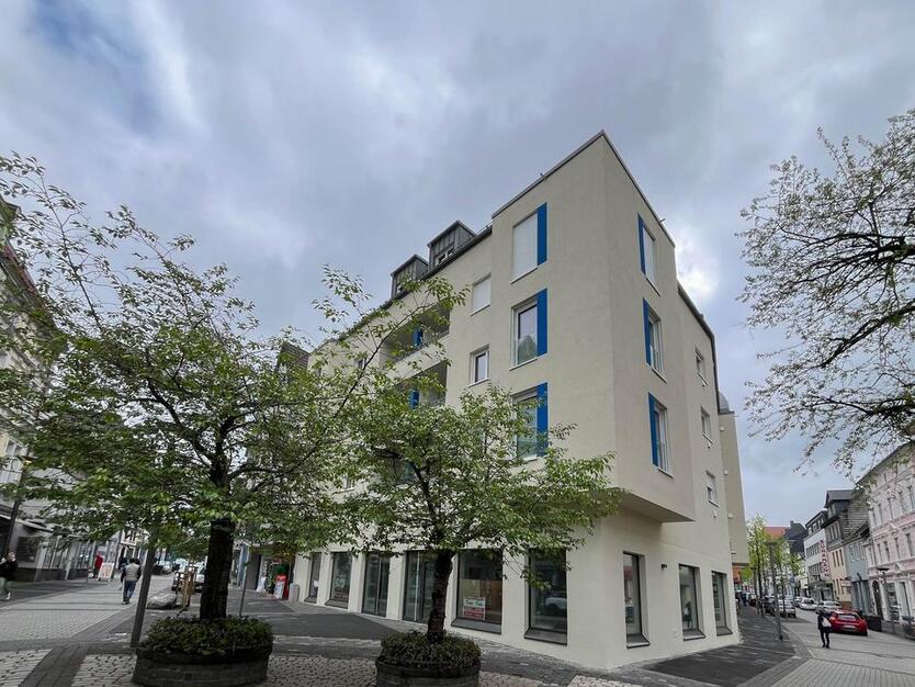 Neubau-Dachgeschoßwohnungen mit Fahrstuhl