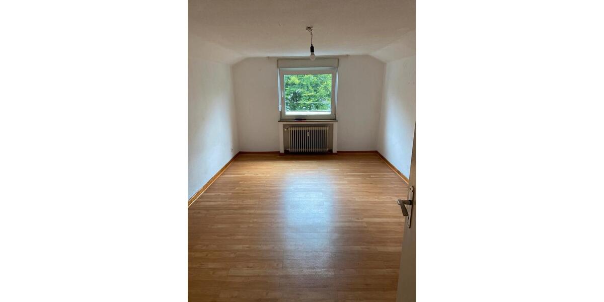 Dachgeschoßwohnung Wissen - 2 Zimmer, 68 m&sup2;, 676&euro; | Angebot:25842194