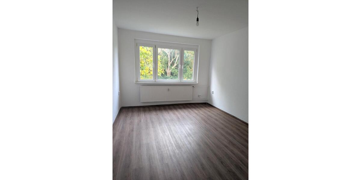 Etagenwohnung Coswig (Anhalt) - 2 Zimmer, 40 m&sup2;, 235&euro; | Angebot:25872647