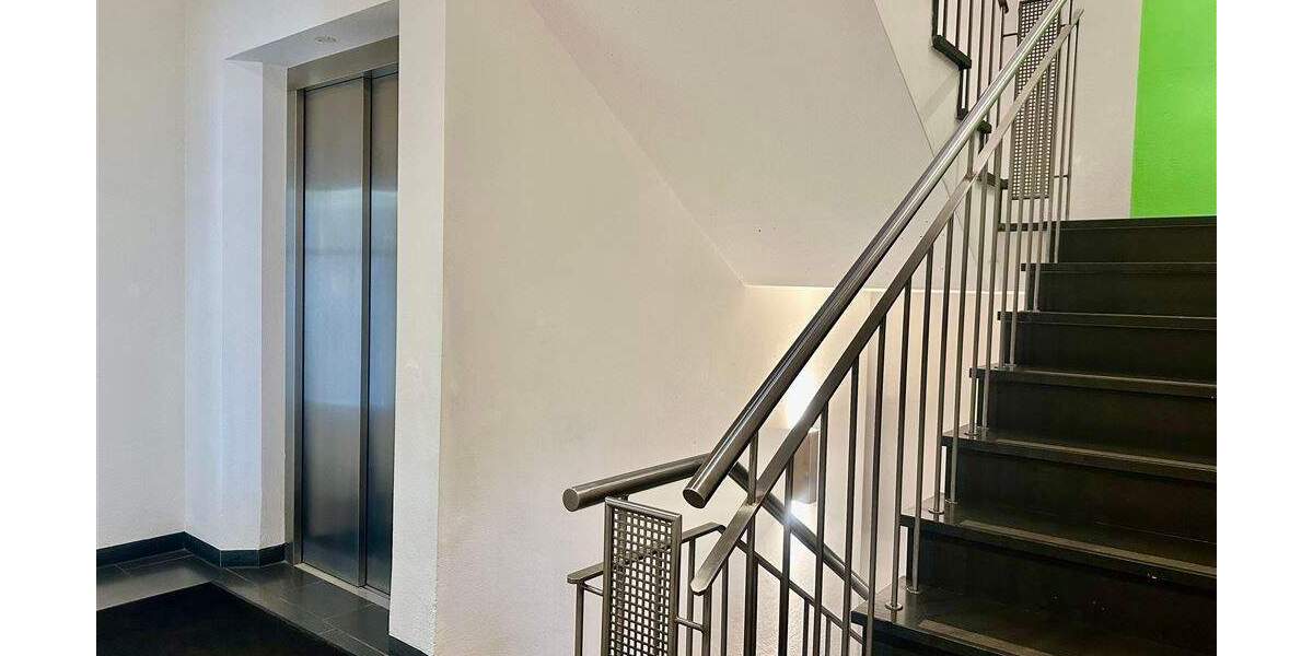 Gewerbeobjekt Murnau a. Staffelsee Murnau - 4 Zimmer, 105 m&sup2;, 1.600&euro; | Angebot:24580094