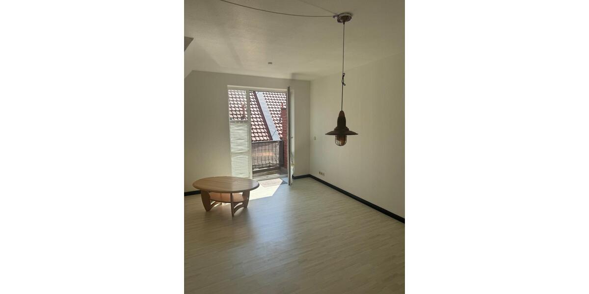 Dachgeschoßwohnung Norden - 2 Zimmer, 54 m&sup2;, 520&euro; | Angebot:24437783