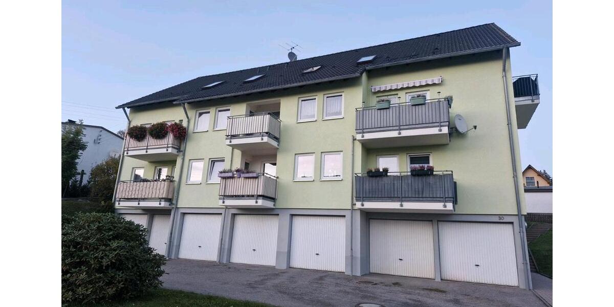 Dachgeschoßwohnung Grünhain-Beierfeld Beierfeld - 4 Zimmer, 80 m&sup2;, 549&euro; | Angebot:26491970