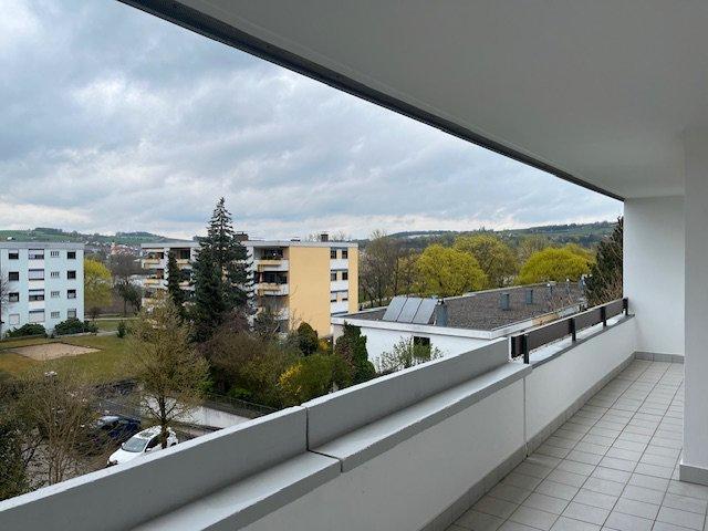 Etagenwohnung Regensburg Das Dörnberg - 4 Zimmer, 102 m&sup2;, 1.390&euro; | Angebot:26249079
