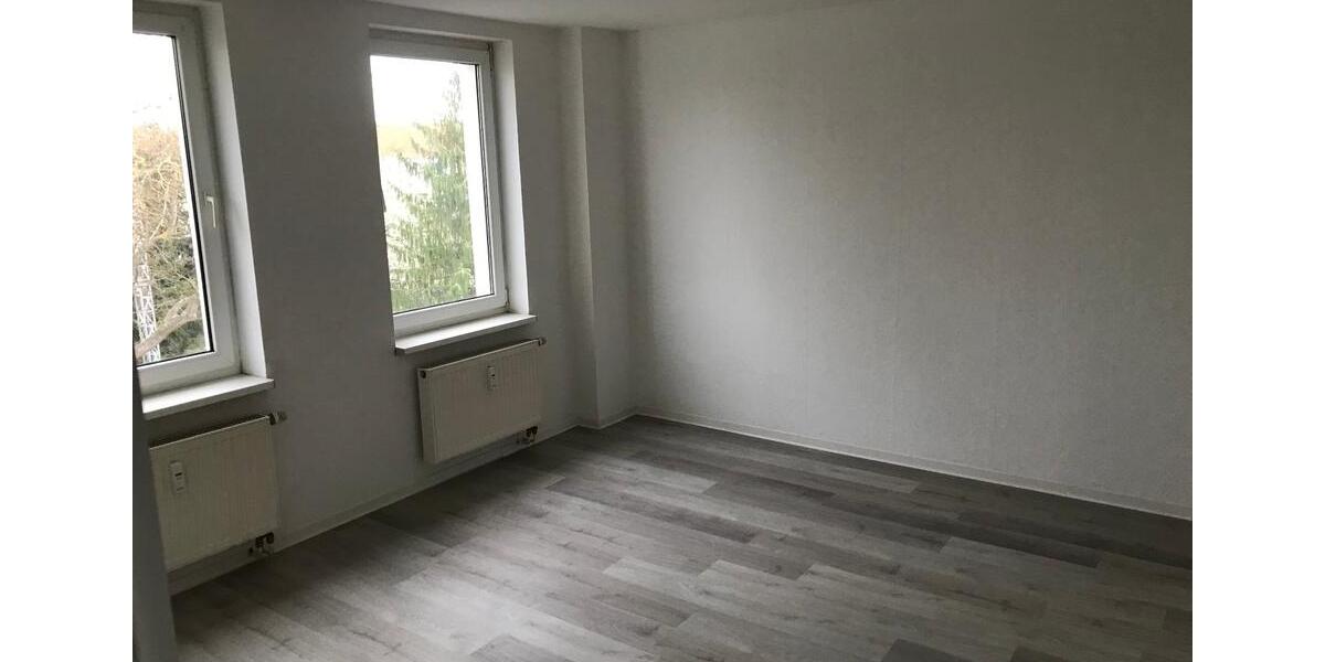 Dachgeschoßwohnung Burg - 3.5 Zimmer, 78 m&sup2;, 507&euro; | Angebot:26647186
