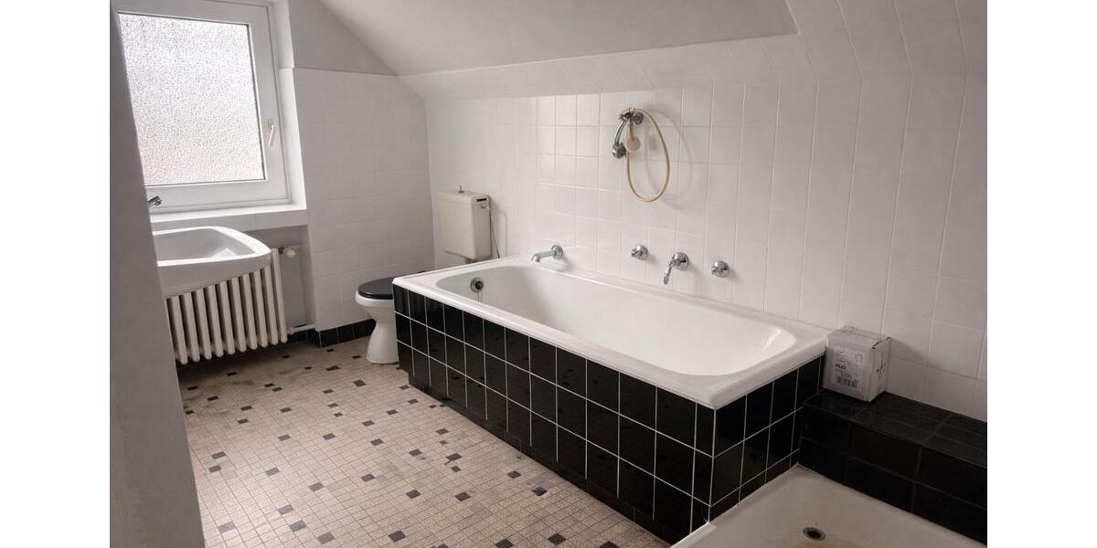 Einfamilienhaus Langenhagen Engelbostel - 5.5 Zimmer, 143 m&sup2;, 1.750&euro; | Angebot:26678424