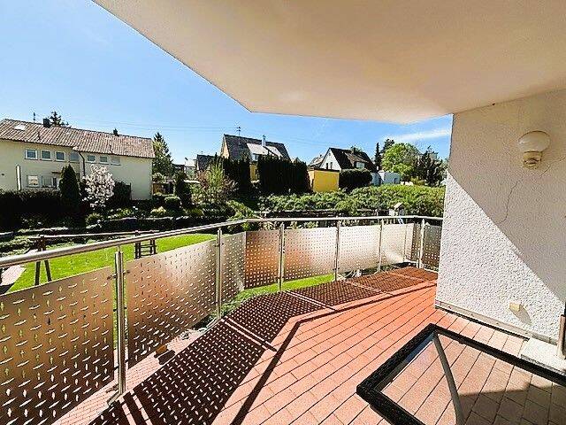 Etagenwohnung Untereisesheim - 2 Zimmer, 75 m&sup2;, 830&euro; | Angebot:26015719