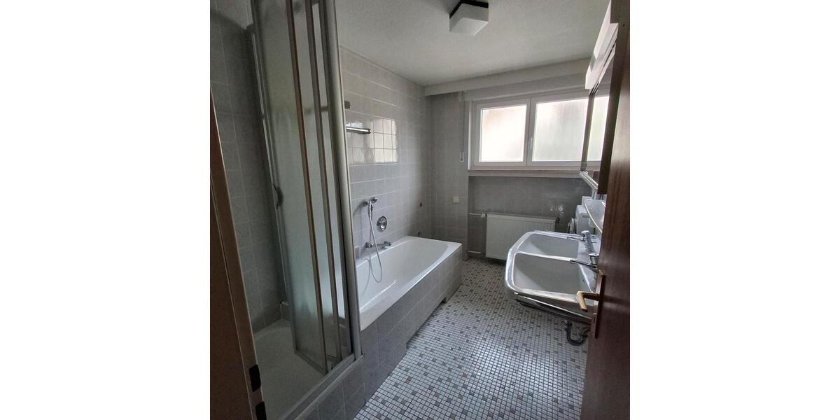 Etagenwohnung Lohr am Main - 5 Zimmer, 112 m&sup2;, 1.200&euro; | Angebot:26225305