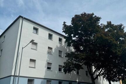 Wohnung Offenburg - 2 Zimmer, 49 m&sup2;, 470&euro; | Angebot:26273919