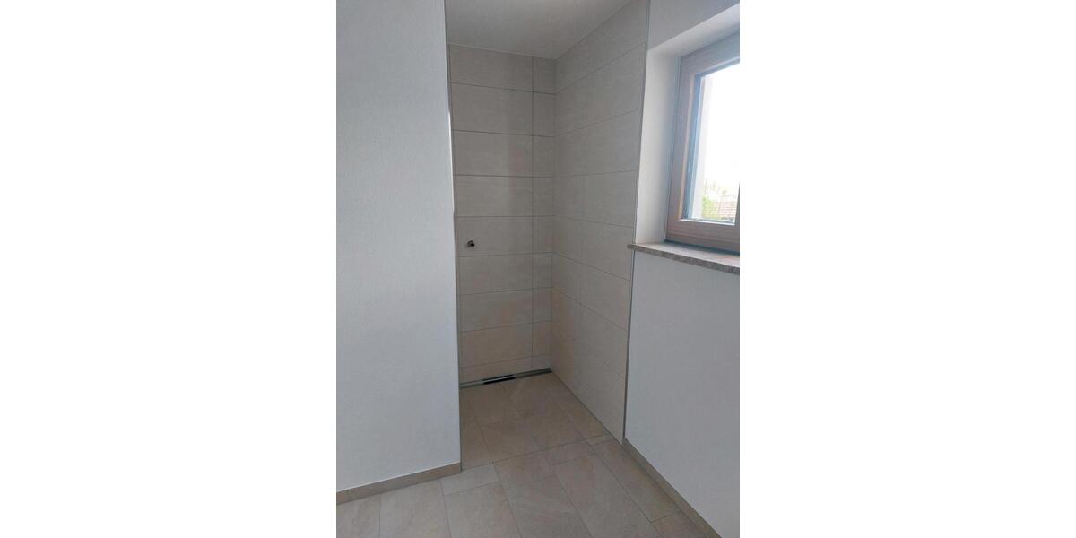 Erdgeschoßwohnung Huglfing - 6 Zimmer, 138 m&sup2;, 2.000&euro; | Angebot:25420739