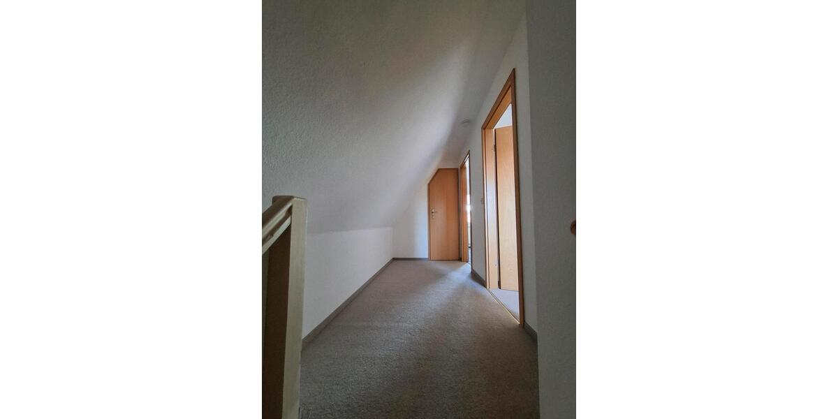 Einfamilienhaus Wolmirstedt - 4 Zimmer, 100 m&sup2;, 1.150&euro; | Angebot:25367930