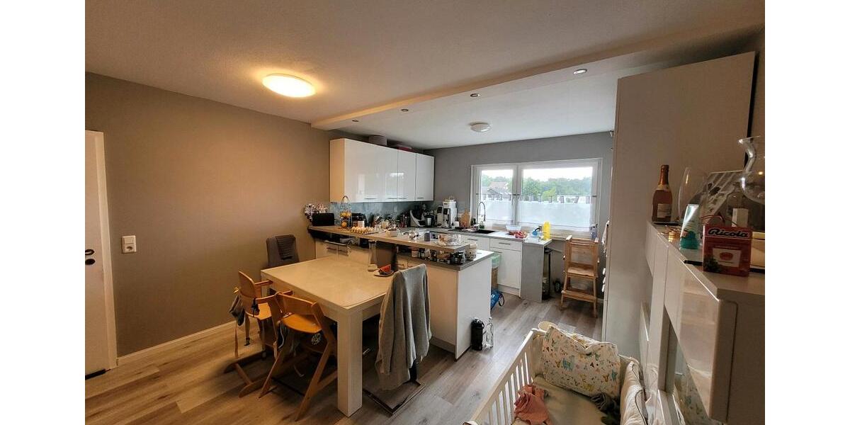 Etagenwohnung Marburg Marbach - 3 Zimmer, 90 m&sup2;, 1.300&euro; | Angebot:25965708