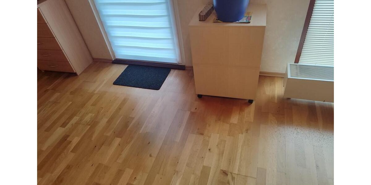 Etagenwohnung Waldmohr - 4 Zimmer, 110 m&sup2;, 1.050&euro; | Angebot:25026286