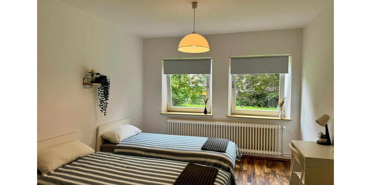 Erdgeschoßwohnung Wilhelmshaven Fedderwardergroden - 3 Zimmer, 75 m&sup2;, 750&euro; | Angebot:26526975