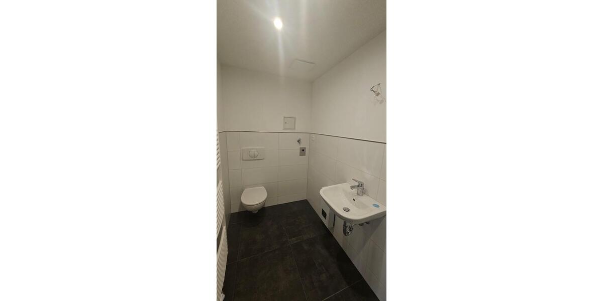 Dachgeschoßwohnung Döbeln - 2 Zimmer, 45 m&sup2;, 225&euro; | Angebot:26490608
