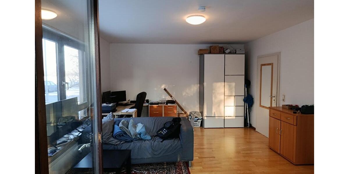 Zwischenmiete - 25qm mit Terasse in 4er WG 1 zimmer