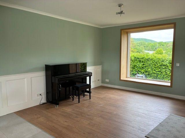 Einfamilienhaus Bad Oeynhausen Dehme - 8 Zimmer, 245 m&sup2;, 2.450&euro; | Angebot:26568095