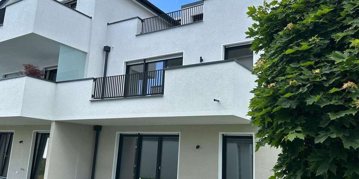 Etagenwohnung Schloß Holte-Stukenbrock Stukenbrock - 3 Zimmer, 91 m&sup2;, 1.240&euro; | Angebot:27032914