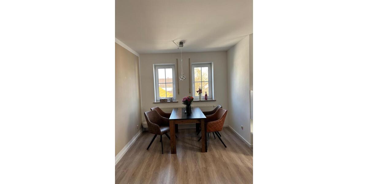 Etagenwohnung Pöttmes - 3 Zimmer, 72 m&sup2;, 750&euro; | Angebot:26639959