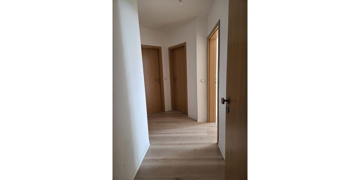 Dachgeschoßwohnung Meißen - 2 Zimmer, 47 m&sup2;, 330&euro; | Angebot:25977814