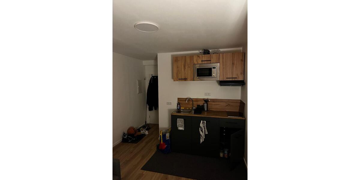 frisch renovierte, voll möbilierte Einzimmerwohnung in Köln 1 zimmer