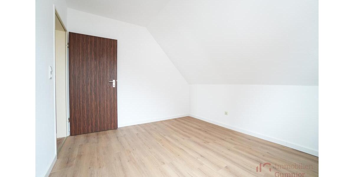 Dachgeschoßwohnung Salzbergen - 4 Zimmer, 80 m&sup2;, 640&euro; | Angebot:26266470