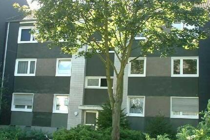 Schöne 3-Zimmer-Ergeschosswohnung mit Balkon! 3 zimmer