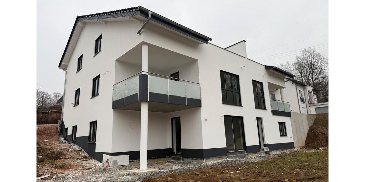 Erdgeschoßwohnung Schlüchtern - 3 Zimmer, 94 m&sup2;, 1.350&euro; | Angebot:26626611