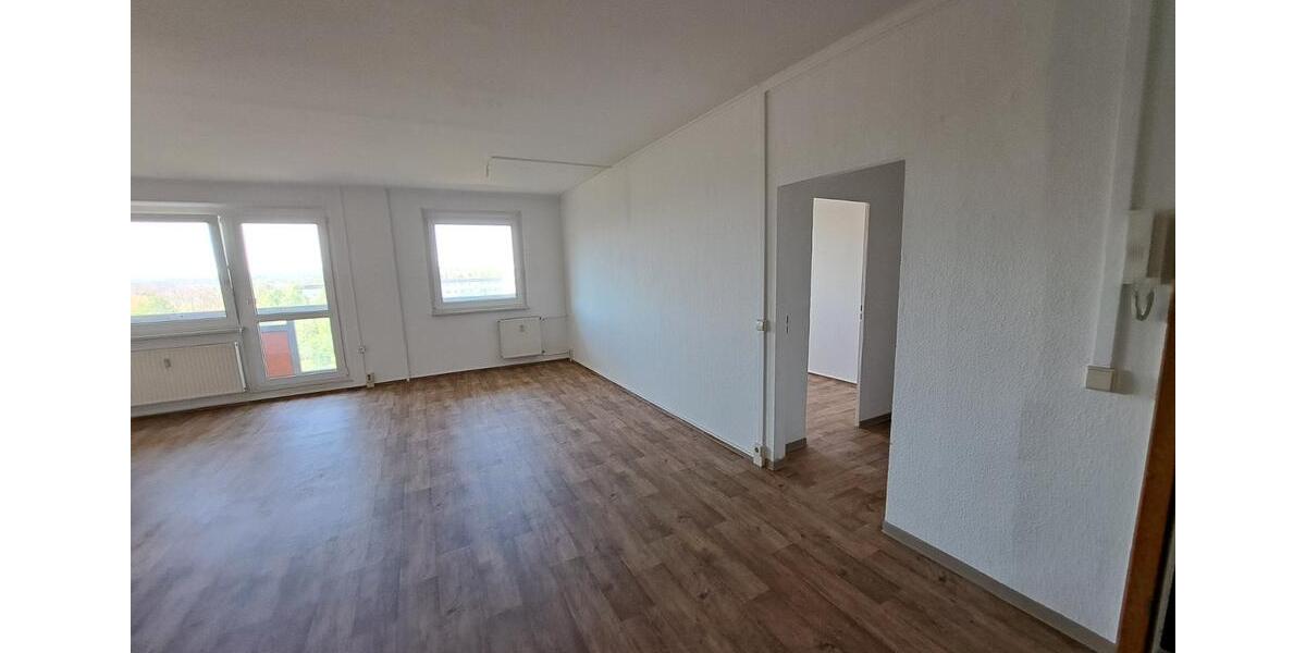 Etagenwohnung Löbau - 2 Zimmer, 56 m&sup2;, 317&euro; | Angebot:16399404