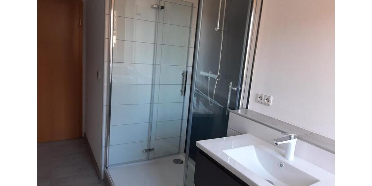 Dachgeschoßwohnung Dentlein am Forst - 4 Zimmer, 97 m&sup2;, 850&euro; | Angebot:26232067
