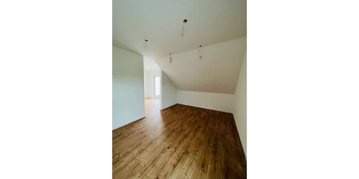 Doppelhaushälfte Rümmelsheim - 6 Zimmer, 182 m&sup2;, 2.000&euro; | Angebot:26155652