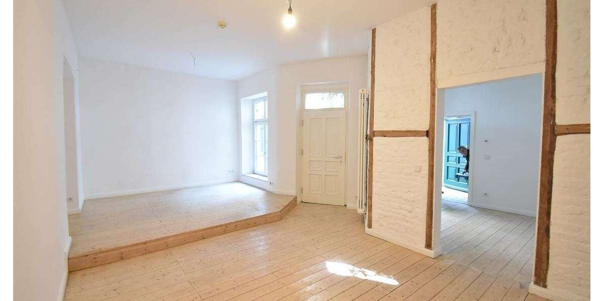 Einfamilienhaus Düsseldorf Altstadt - 11 Zimmer, 258 m&sup2;, 3.700&euro; | Angebot:20083227