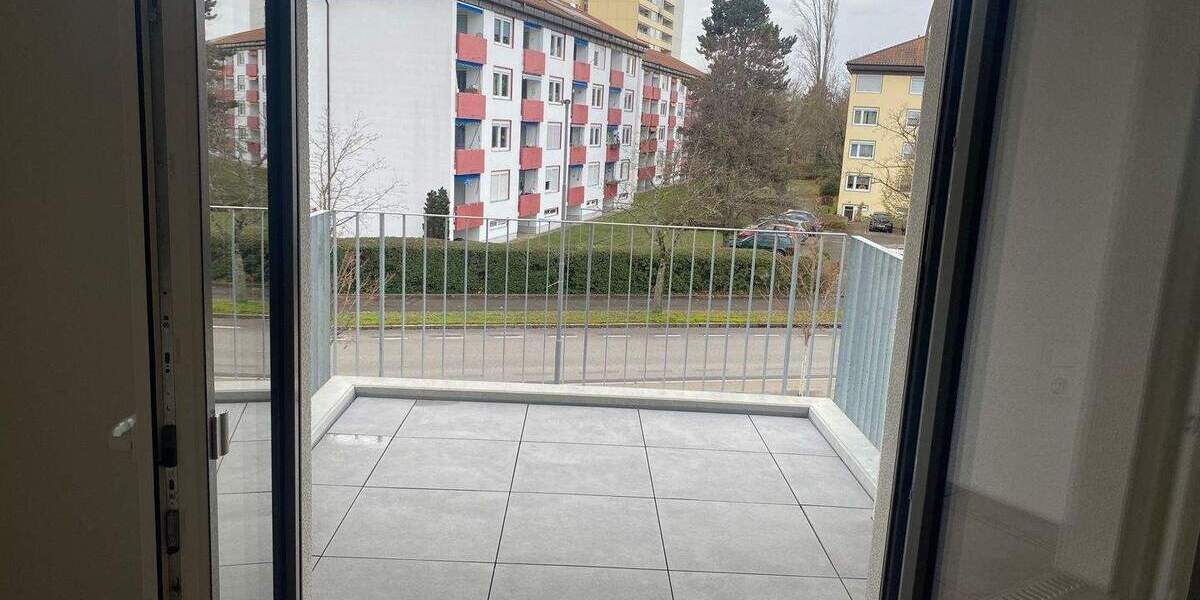 Etagenwohnung Weil am Rhein - 2 Zimmer, 53 m&sup2;, 1.025&euro; | Angebot:25703779