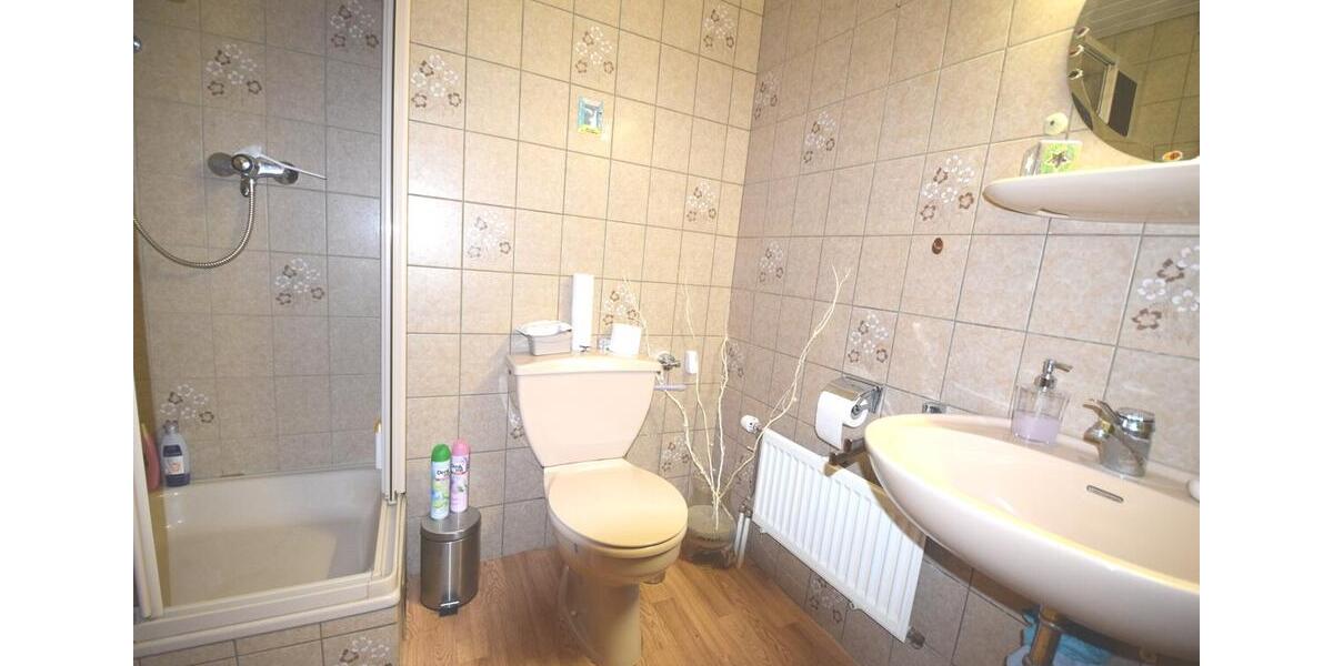 Etagenwohnung Villingen-Schwenningen Schwenningen - 2 Zimmer, 70 m&sup2;, 600&euro; | Angebot:26675980