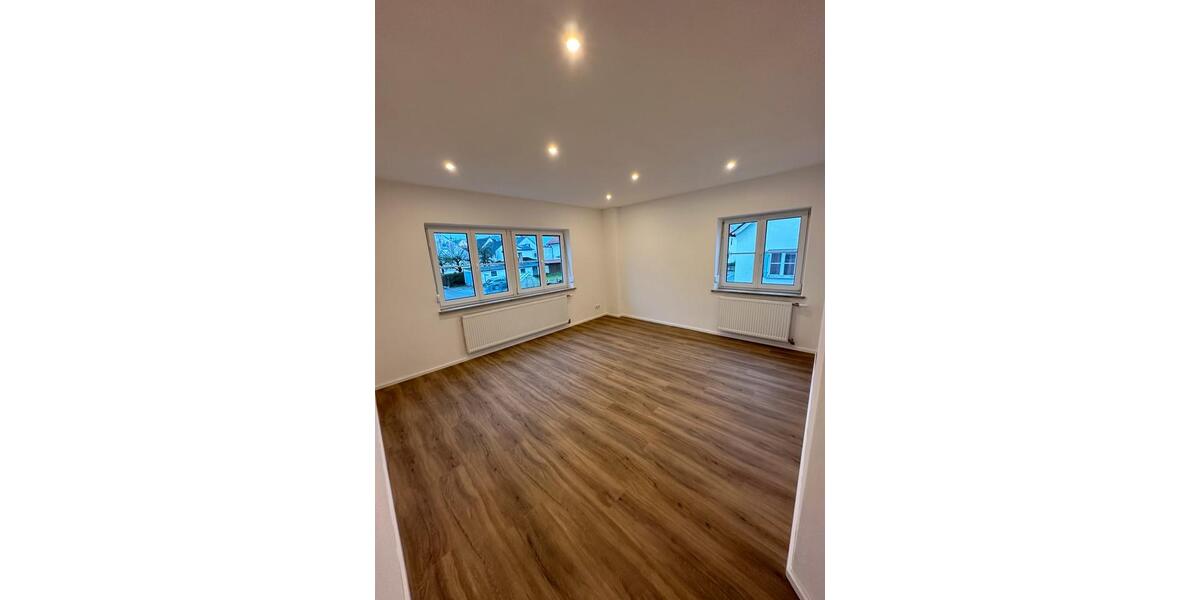 Etagenwohnung Kirchheim In Schwaben - 4 Zimmer, 94 m&sup2;, 998&euro; | Angebot:26272765