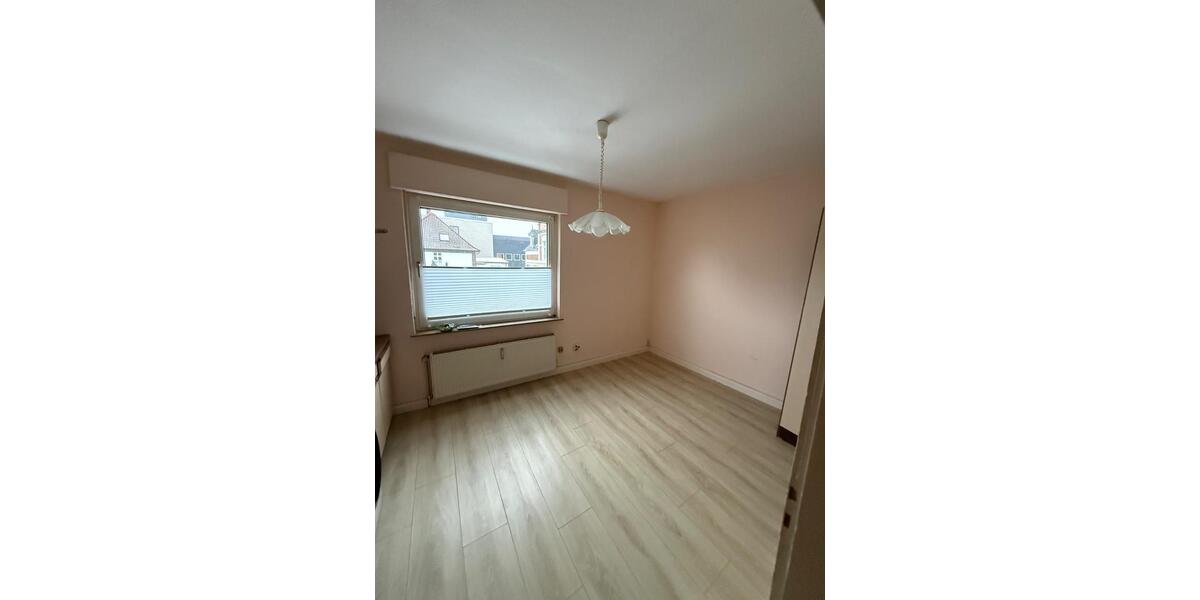 Etagenwohnung Lemgo - 1 Zimmer, 38 m&sup2;, 420&euro; | Angebot:25025281