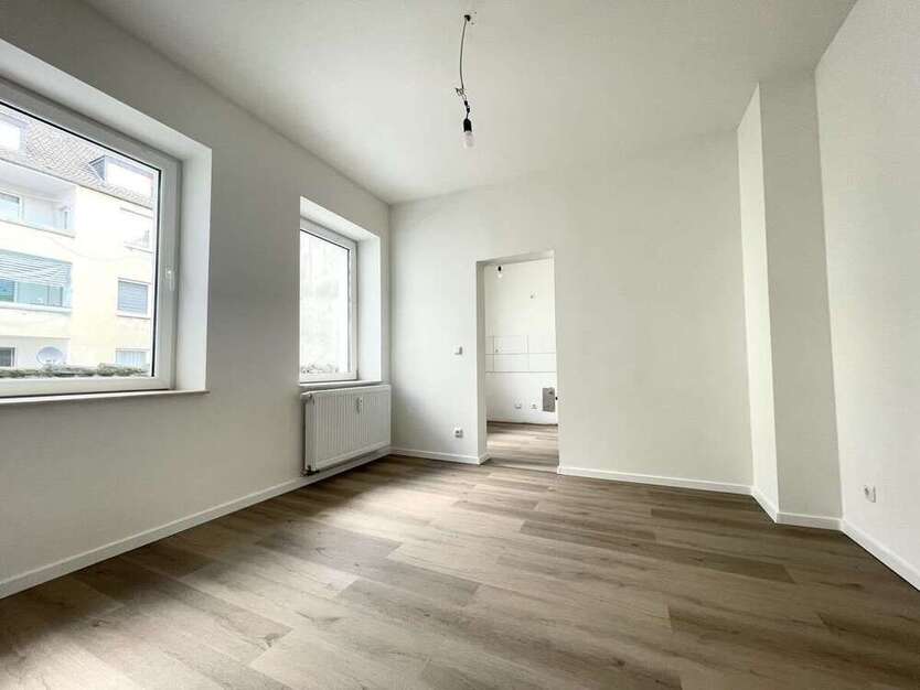 Wohnung zum Mieten in Krefeld Stadtmitte 320 € 26 m²