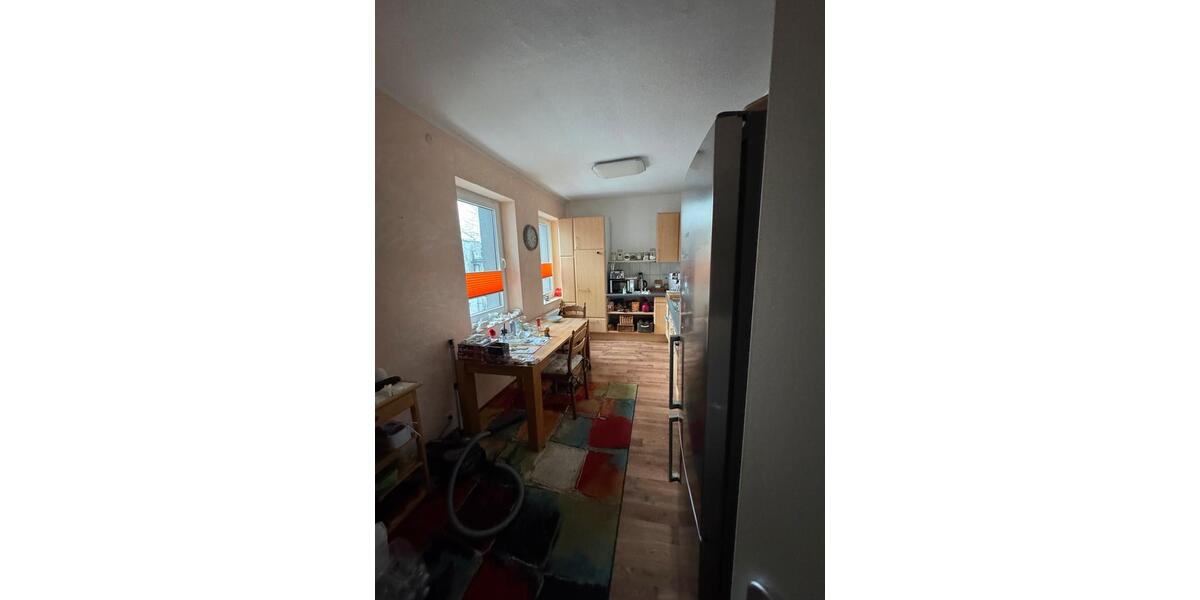 Erdgeschoßwohnung Krefeld - 2.5 Zimmer, 60 m&sup2;, 420&euro; | Angebot:25862475