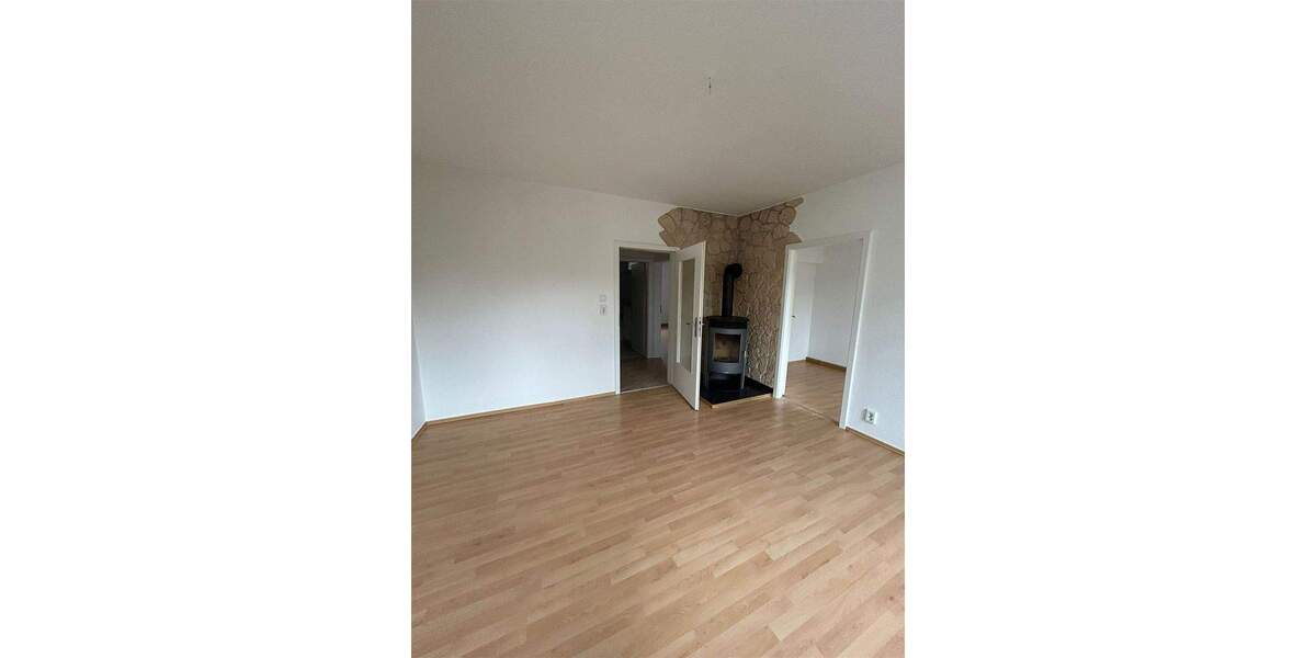Etagenwohnung Eisenach - 3 Zimmer, 79 m&sup2;, 515&euro; | Angebot:25139611