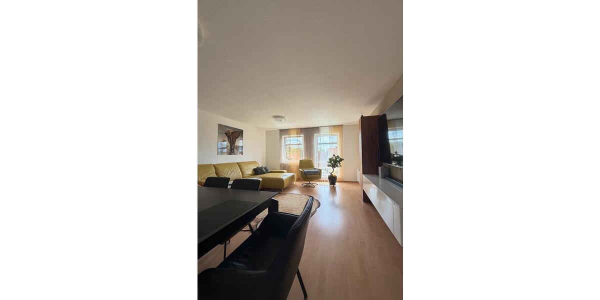 Etagenwohnung Günzburg - 3 Zimmer, 78 m&sup2;, 1.200&euro; | Angebot:26635421