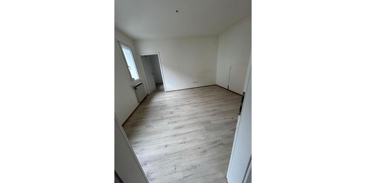 Erdgeschoßwohnung Triberg im Schwarzwald - 3 Zimmer, 90 m&sup2;, 900&euro; | Angebot:26373791