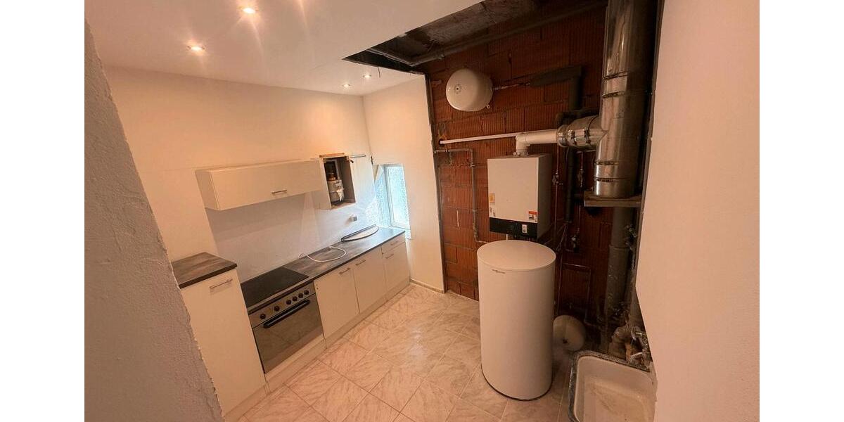 Einfamilienhaus Eschershausen - 7 Zimmer, 160 m&sup2;, 1.400&euro; | Angebot:26302712