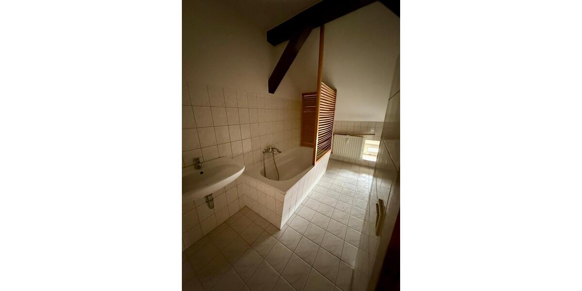Dachgeschoßwohnung Pritzwalk - 1 Zimmer, 46 m&sup2;, 340&euro; | Angebot:26591406